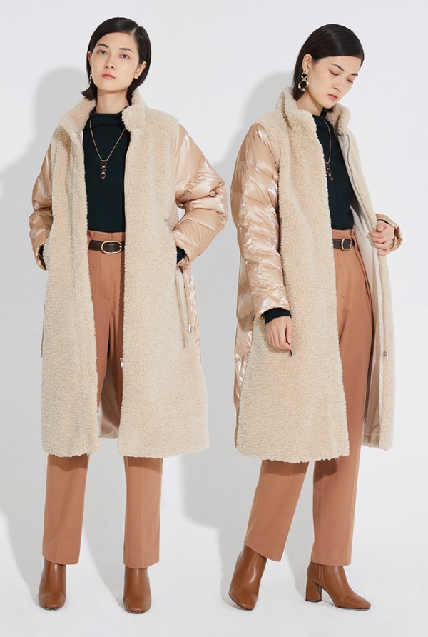 毛绒外套怎么搭配 毛绒外套配裤子还是裙子好