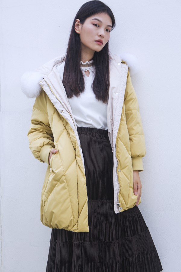 今年过年穿什么颜色衣服好看 柠檬黄给冬日+1°C的温暖