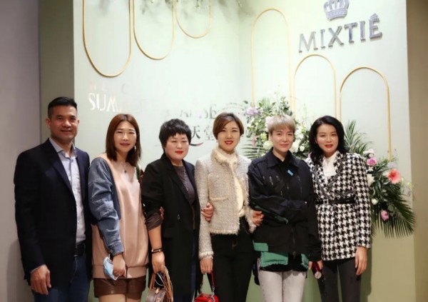 MIXTIE璀璨2021夏季新品订货会圆满结束
