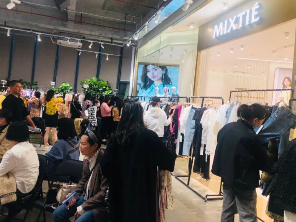 MIXTIE璀璨2021夏季新品订货会圆满结束