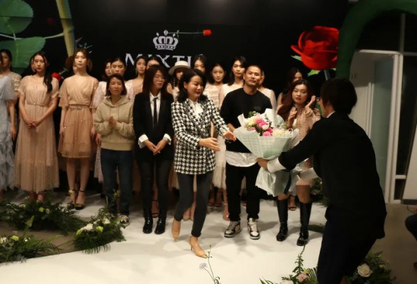 MIXTIE璀璨2021夏季新品订货会圆满结束