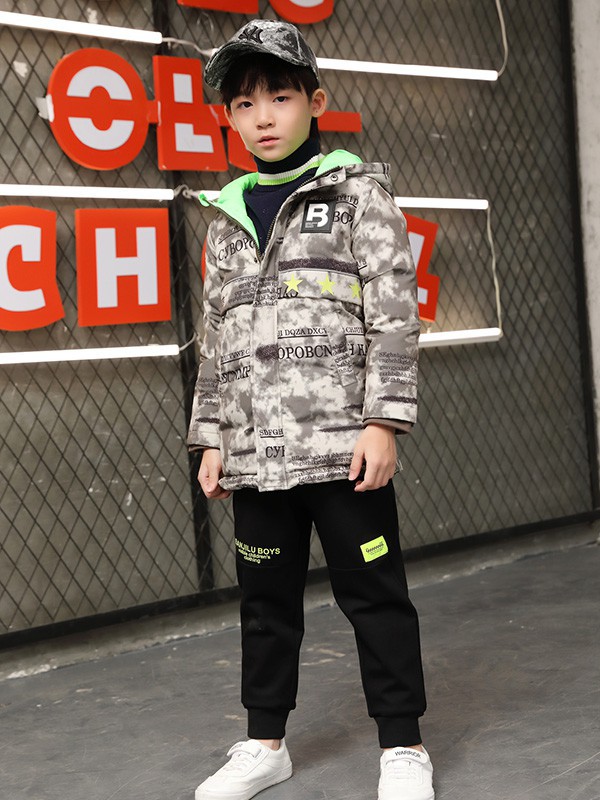 开个童装店要多少钱?加盟班吉鹿童装需要哪些条件?