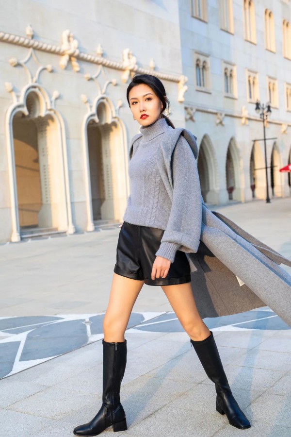 冬季大衣选什么颜色 蓝色大衣怎么搭配