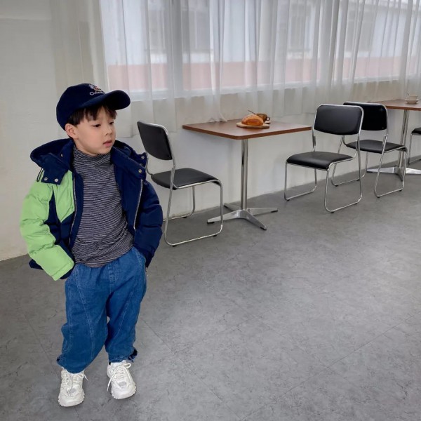 冬季拼色外套怎么搭配 莫小汐教您反转色彩冬天