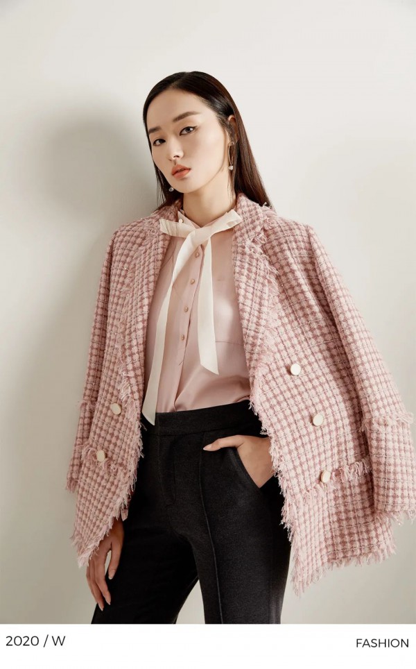 年底聚会同学会怎么穿 LEISURE女装C位出道年末穿搭术