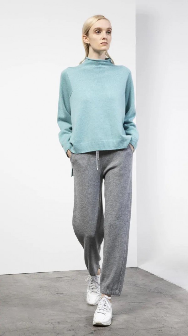 羊绒羊毛外套很暖吗 CARABLUE女装新款上市