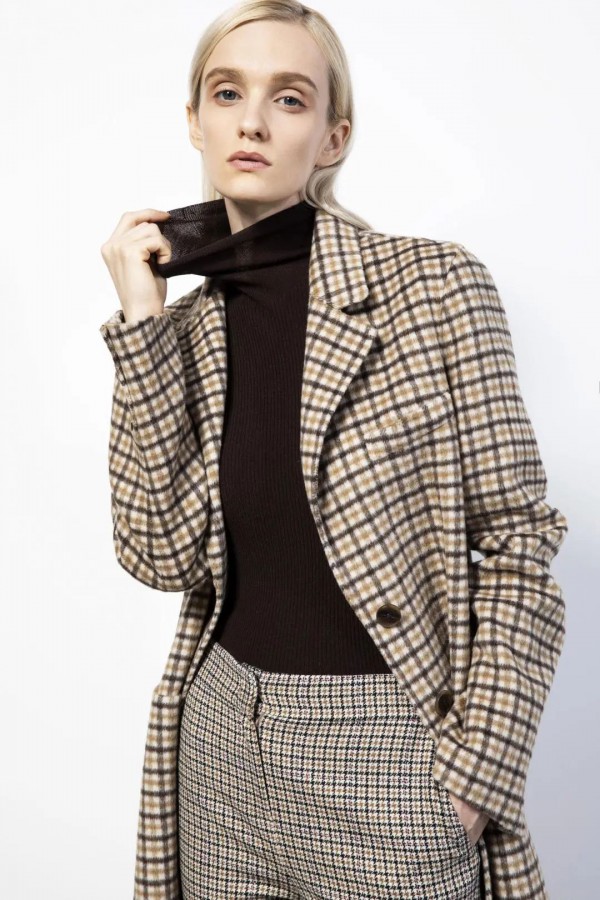 羊绒羊毛外套很暖吗 CARABLUE女装新款上市