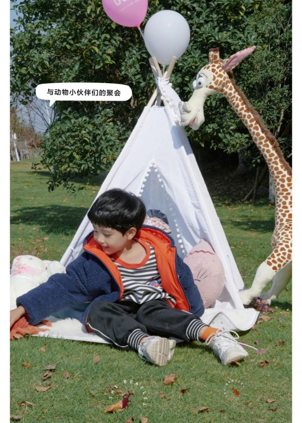 ULLU优露童装冬日的奇妙探险之旅