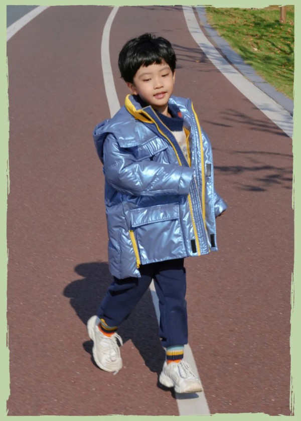 ULLU优露童装冬日的奇妙探险之旅