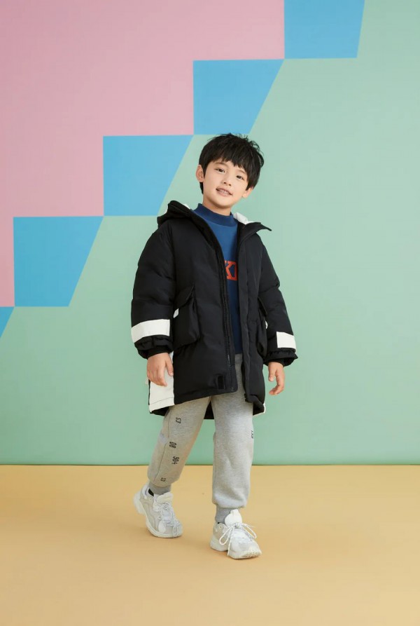 ULLU童装品牌冬日里的狐狸红泥小火炉