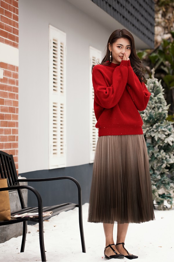 迪凯艺术女装 用红装开启「双旦」跨年趴