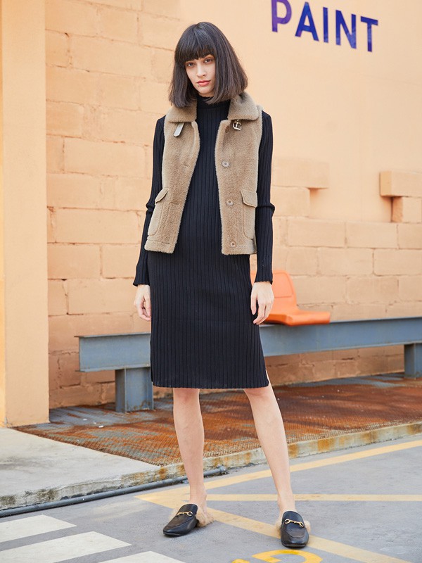 舒适的冬季外套和内搭 曈行女装更有品质