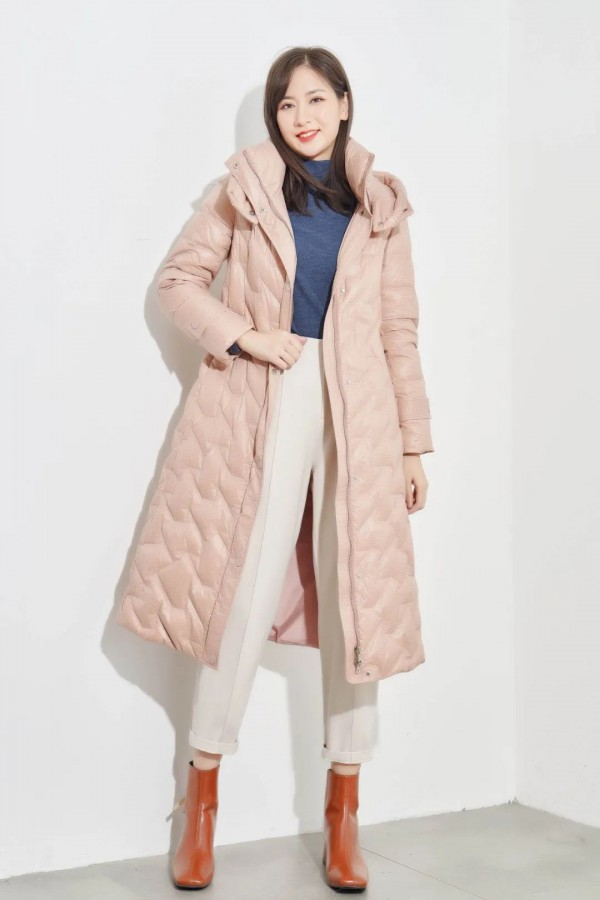 YERAD娅丽达女装 时尚羽绒·暗藏于冬的惊喜