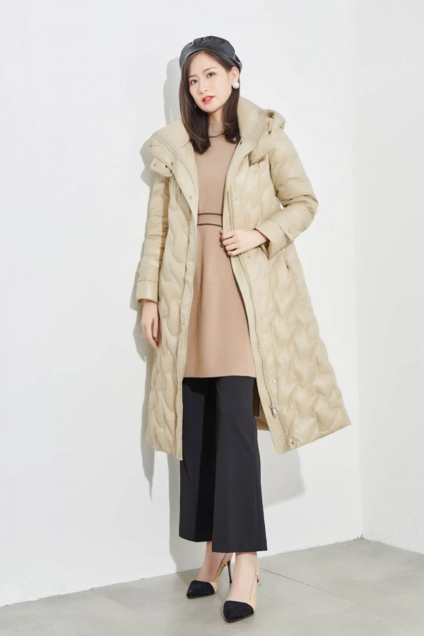 YERAD娅丽达女装 时尚羽绒·暗藏于冬的惊喜