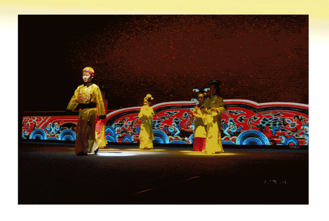 2020东莞少儿时尚周 糖果布丁潮酷亮相