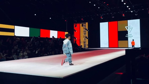 2020东莞少儿时尚周 糖果布丁潮酷亮相