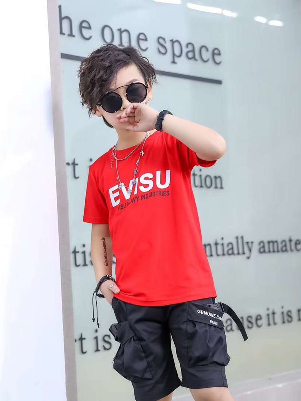 童装加盟什么品牌?可米芽童装是创业好选择