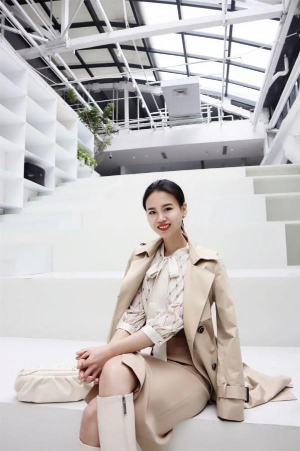 YERAD娅丽达2021春装新款上市 期待春阳和暖