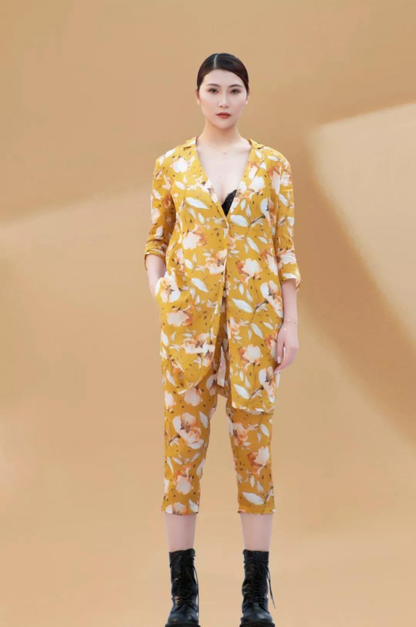 氏伽服饰:待疫情消散,春暖花开