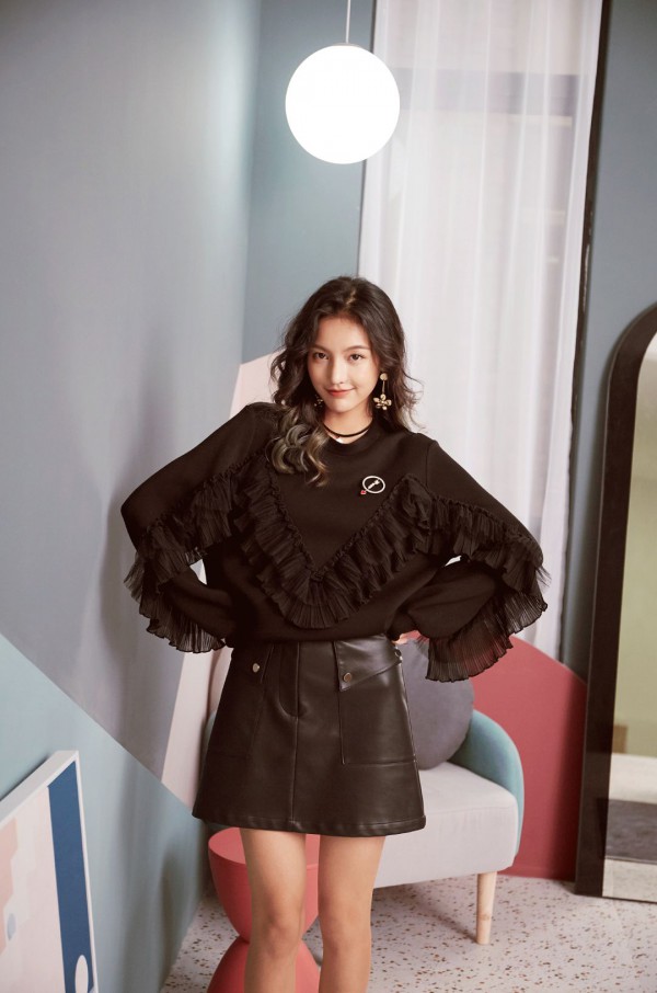 我们的生活,依然要充满「爱与想象」