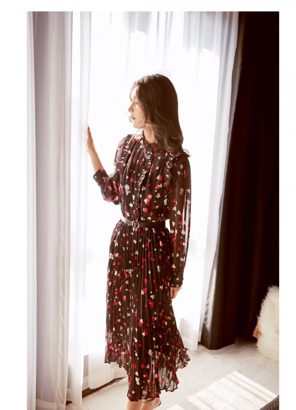 我们的生活,依然要充满「爱与想象」