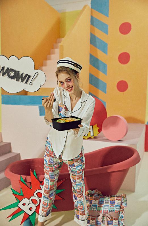 娜摩米致敬大师波普风 打造金汤罐头作品