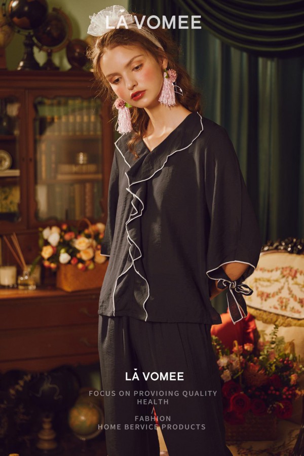 娜摩米致敬大师波普风 打造金汤罐头作品