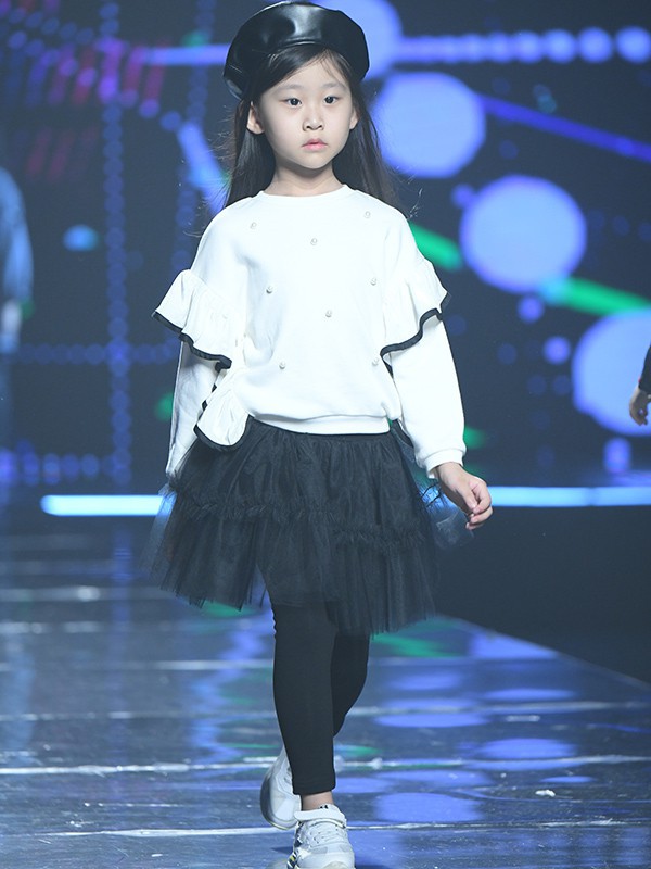 最美春季搭配 西萌叮教你如何搭配