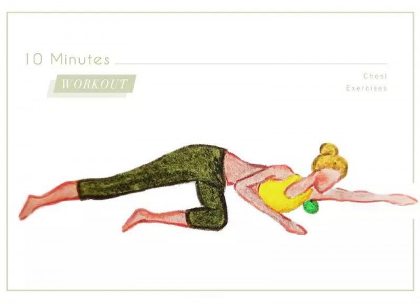 胸部是否有下垂迹象?这几个动作练起来