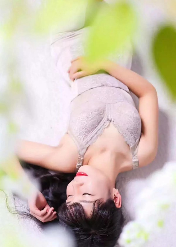 越是优雅的女人 内衣越是讲究