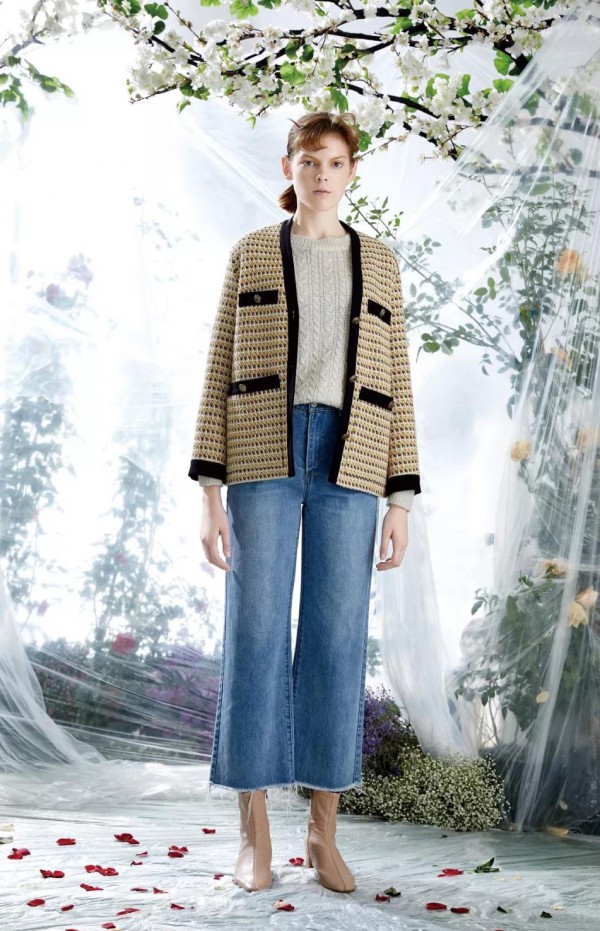 2020春季流行色之奶黄色如何搭配好看