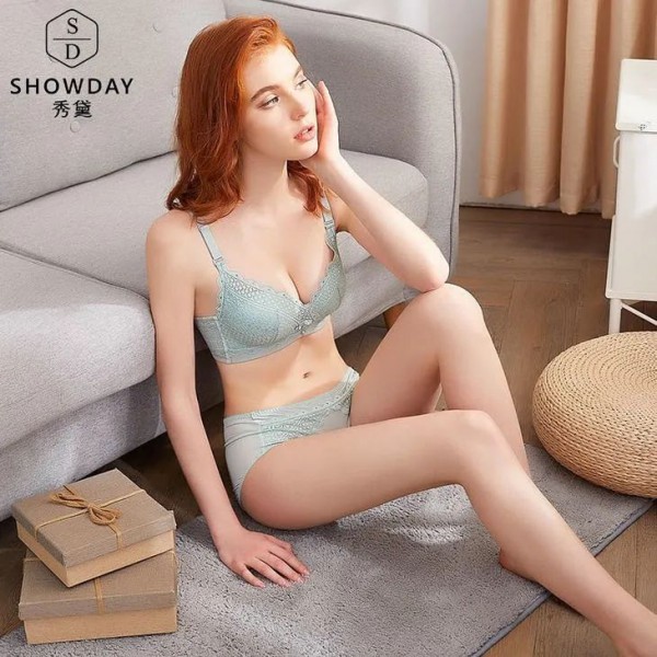 秀黛3.8女王节 多重优惠惊喜放“价”