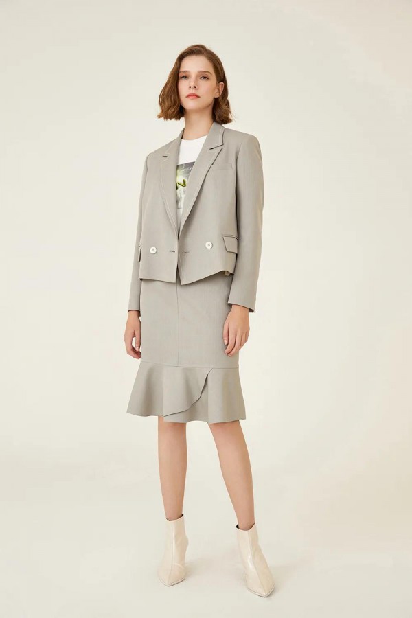 学贺繁星职场穿搭 DESIGNICE迪赛尼斯类似款推荐