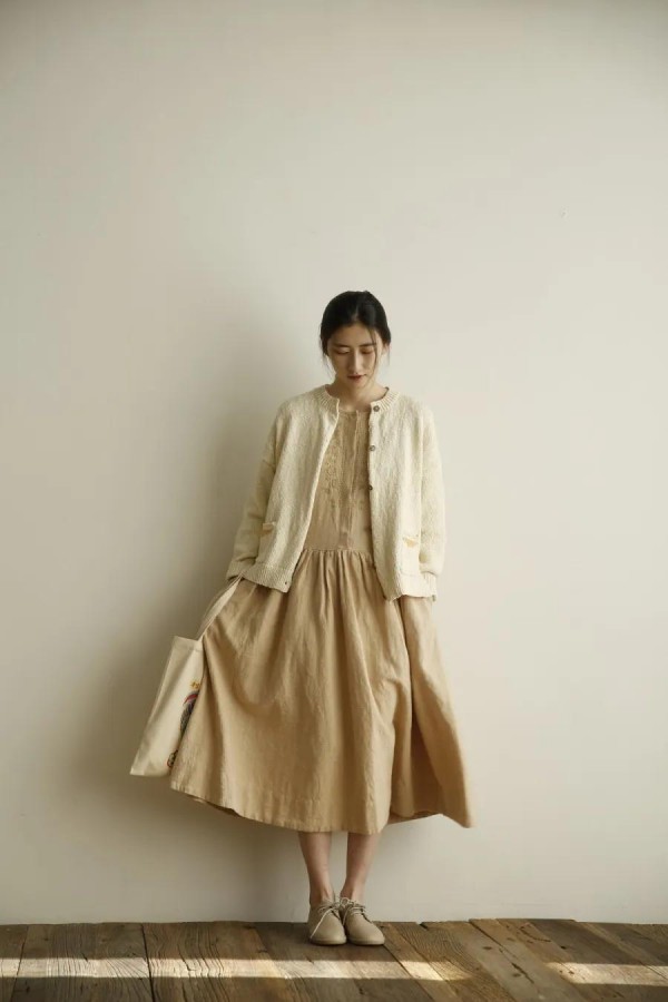 素缕品牌女装女王节上新 自然而居