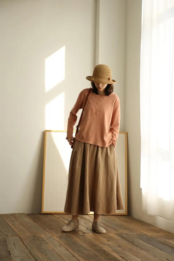 素缕品牌女装女王节上新 自然而居