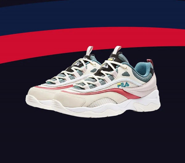 自带霓虹光彩 FILA RAY 重启复古电玩风潮