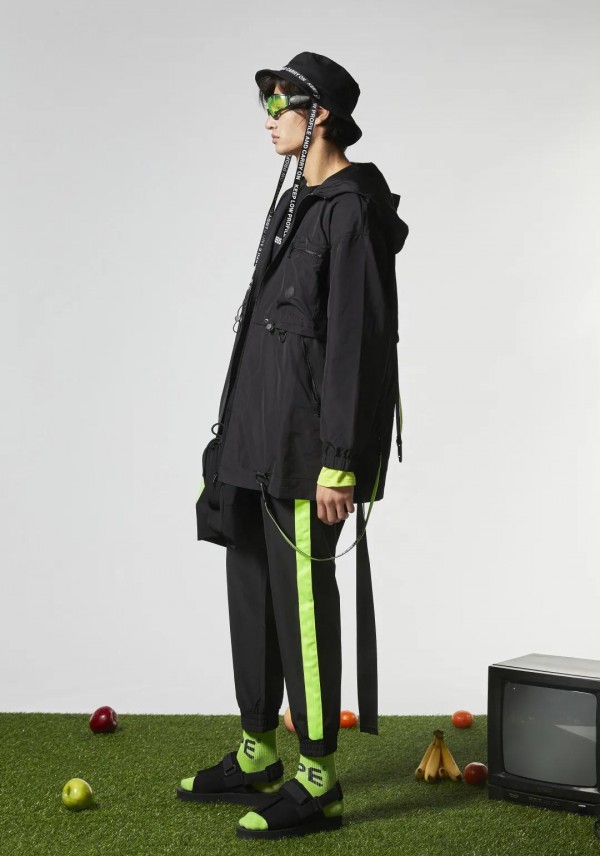 JPE男装SPACE ELDER防风防水风衣 穿出乐观无畏