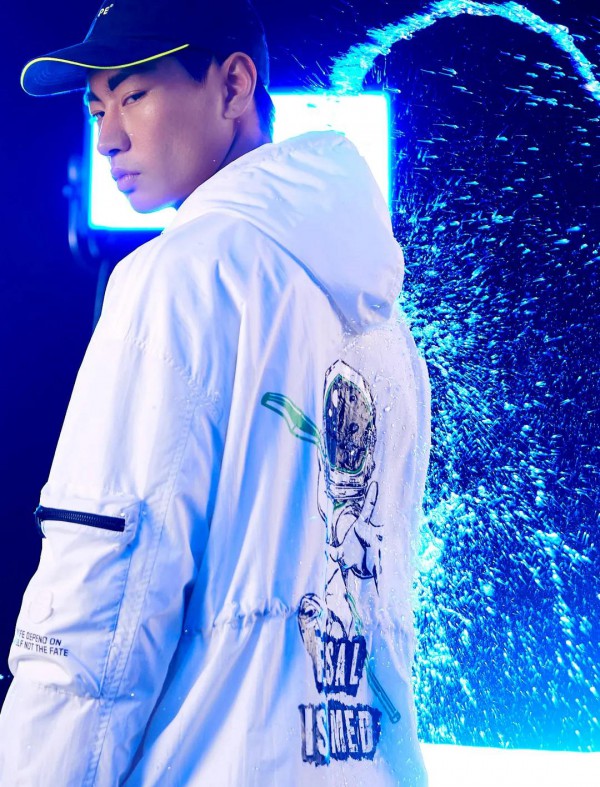 JPE男装SPACE ELDER防风防水风衣 穿出乐观无畏