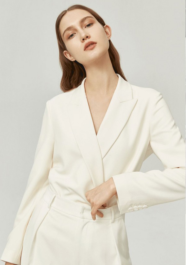 西装这样穿 高级感一目了然