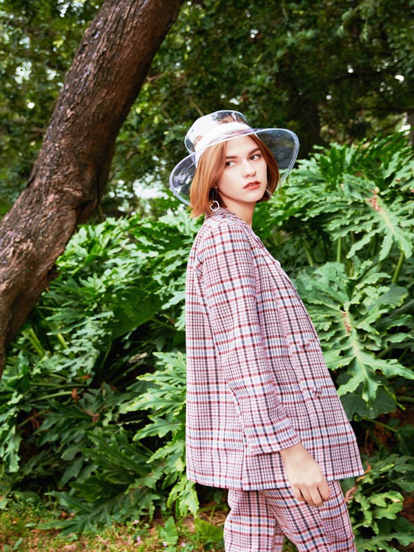 外出逛街可以穿哪些衣服 樊羽女装教你怎么穿