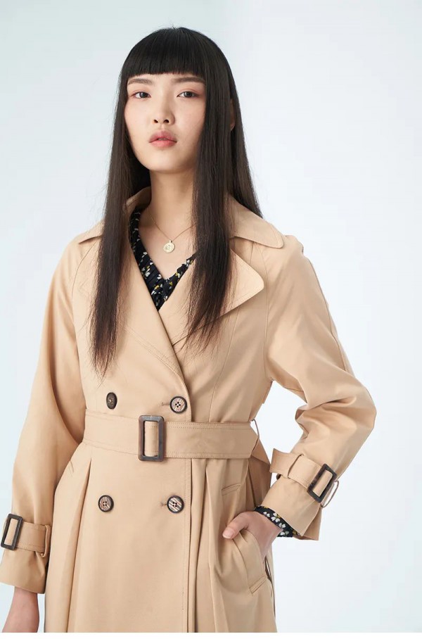 女神节新衣 ROEM洛妍带你“云”游四方