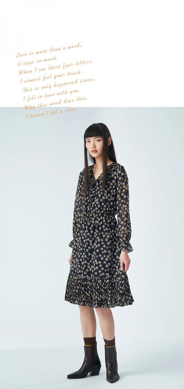 女神节新衣 ROEM洛妍带你“云”游四方