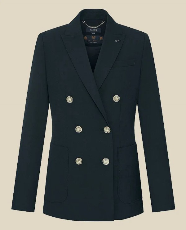 HAZZYS:女王节,总有一款是你身边的殿下