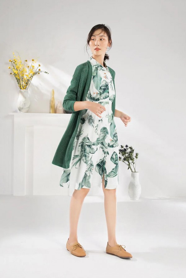 易菲女装鹤望兰花型连衣裙 呵护你的倔强与温柔