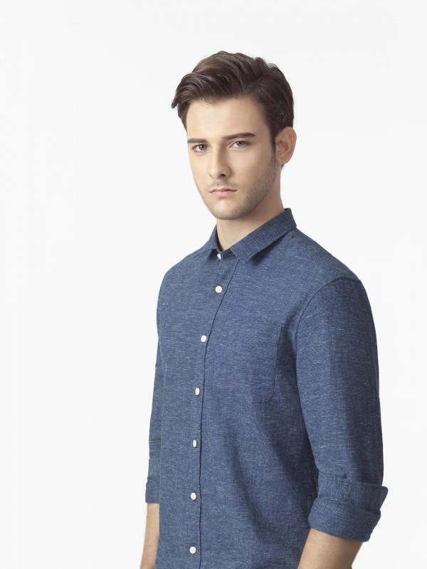 佐丹奴品牌教您简单衬衫如何穿出男神范