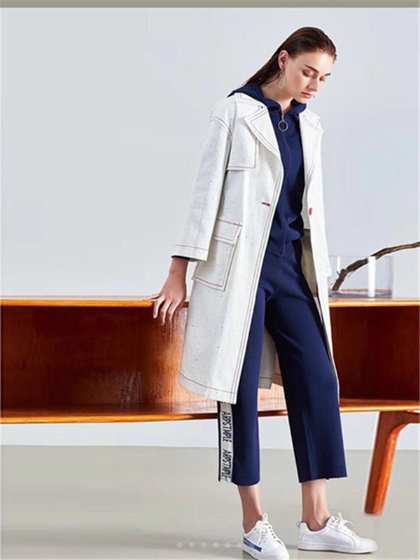 有哪些时髦的外套搭配 尚莱为你推荐