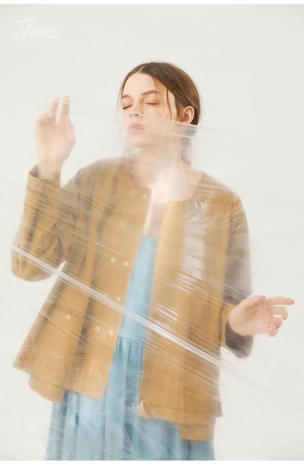 海湾蓝是什么颜色 海湾蓝配什么颜色好看