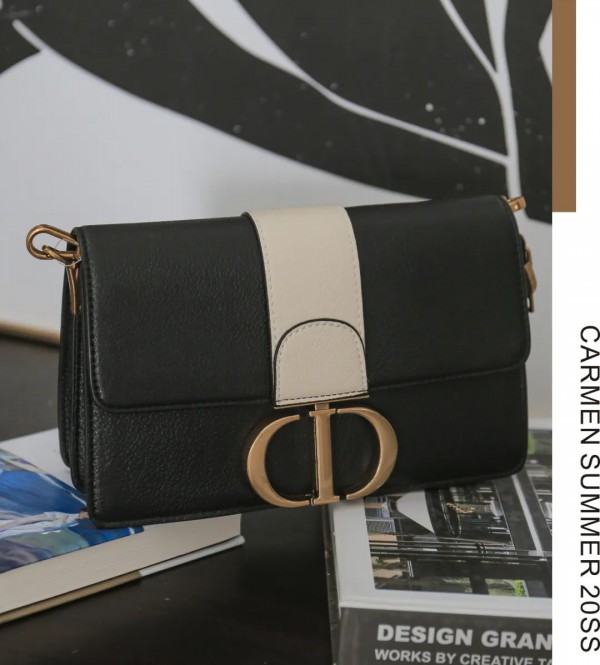 Carmen卡蔓直播预告 职场造型时髦穿搭指南