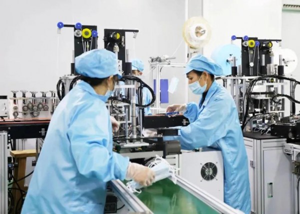 全球抗疫,奥丽侬在行动!奥丽侬集团一次性使用医用口罩走出国门