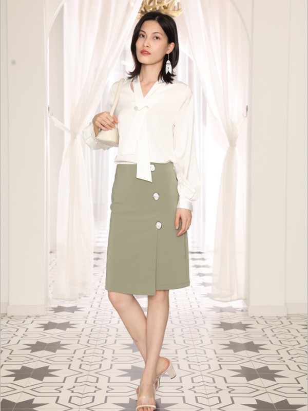 复工你会选择什么样的衣服 美诗缇女装为你推荐